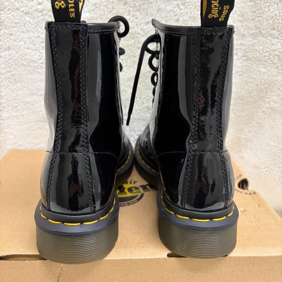 Women's Doc Marten's 1460 W Black Patent Leather Size 6 w/Original Box - Picture 4 of 14